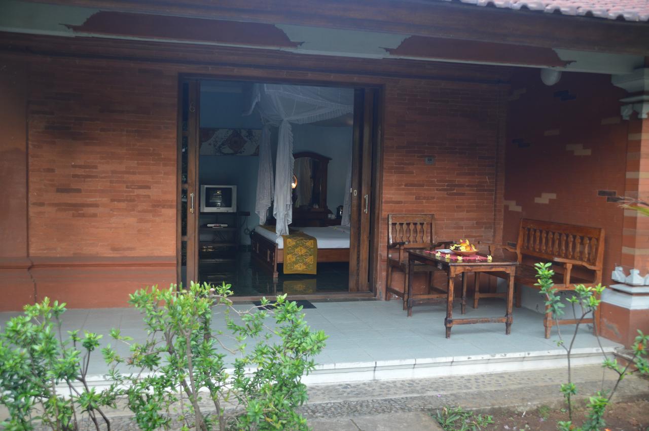 Bagus Beach Resort Lovina بوليلينغْ المظهر الخارجي الصورة