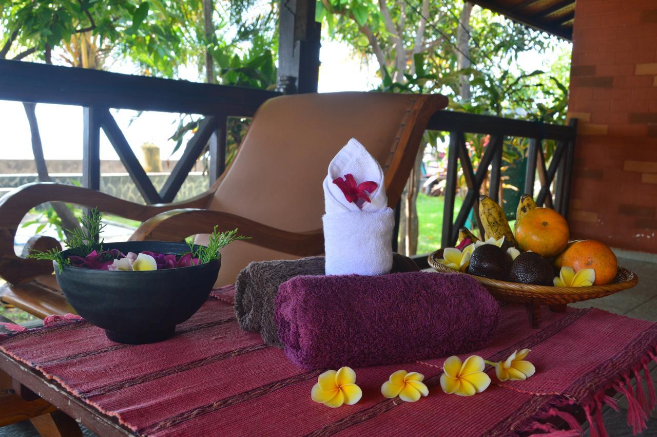 Bagus Beach Resort Lovina بوليلينغْ المظهر الخارجي الصورة